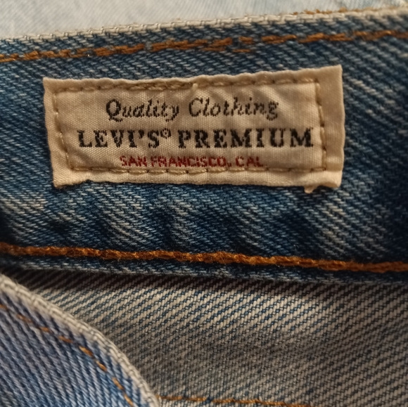LEVI'S MEN'S 501 ORIGINAL FIT BUTTON FLY - Picture 6 of 6